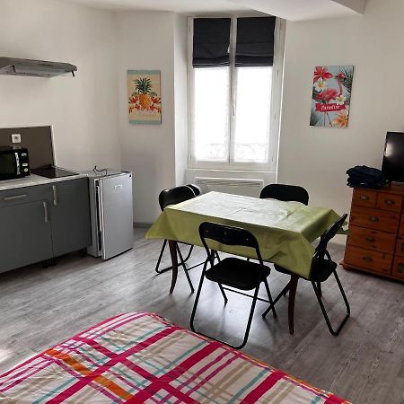 F2 Gatinais Apartment Питивие Екстериор снимка